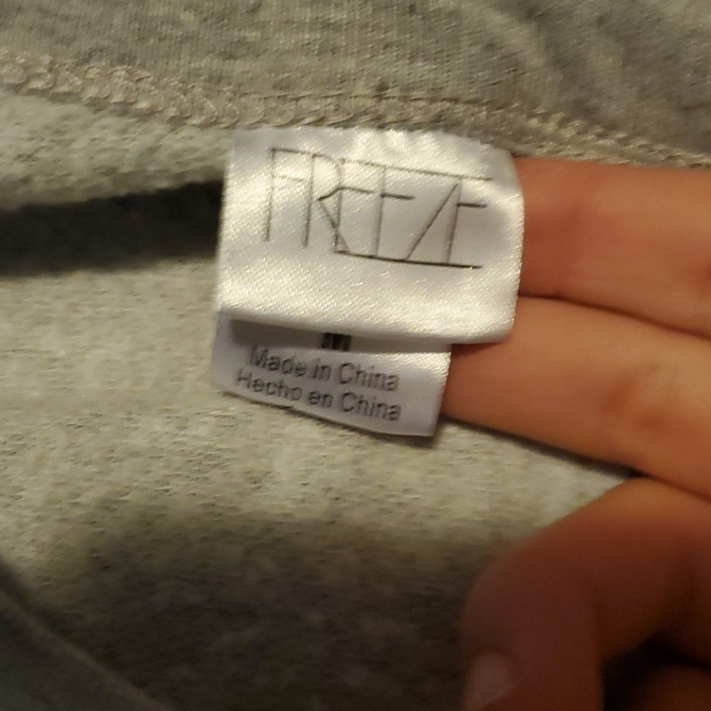 Sweatshirt - Picture 2 of 2